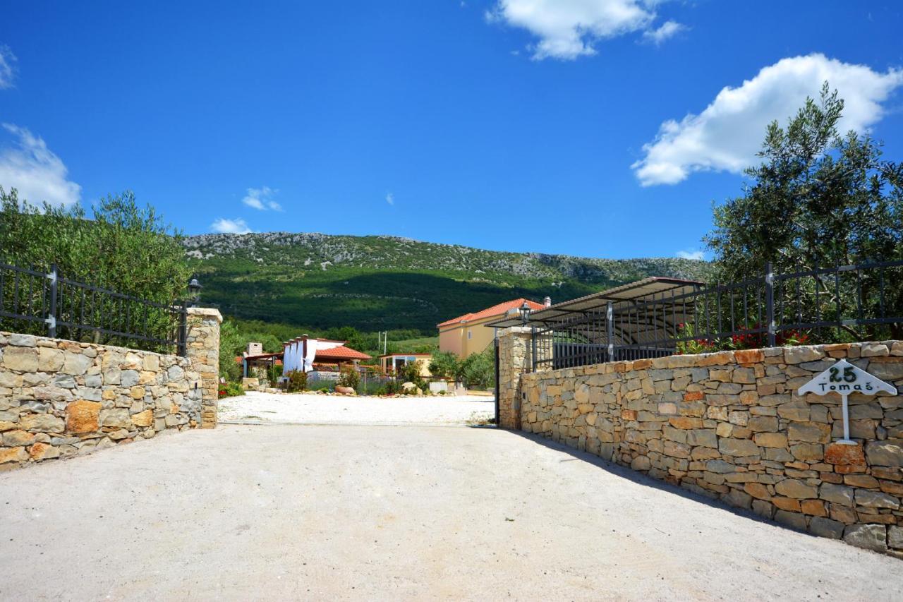 Villa Oliva Kaštela 外观 照片
