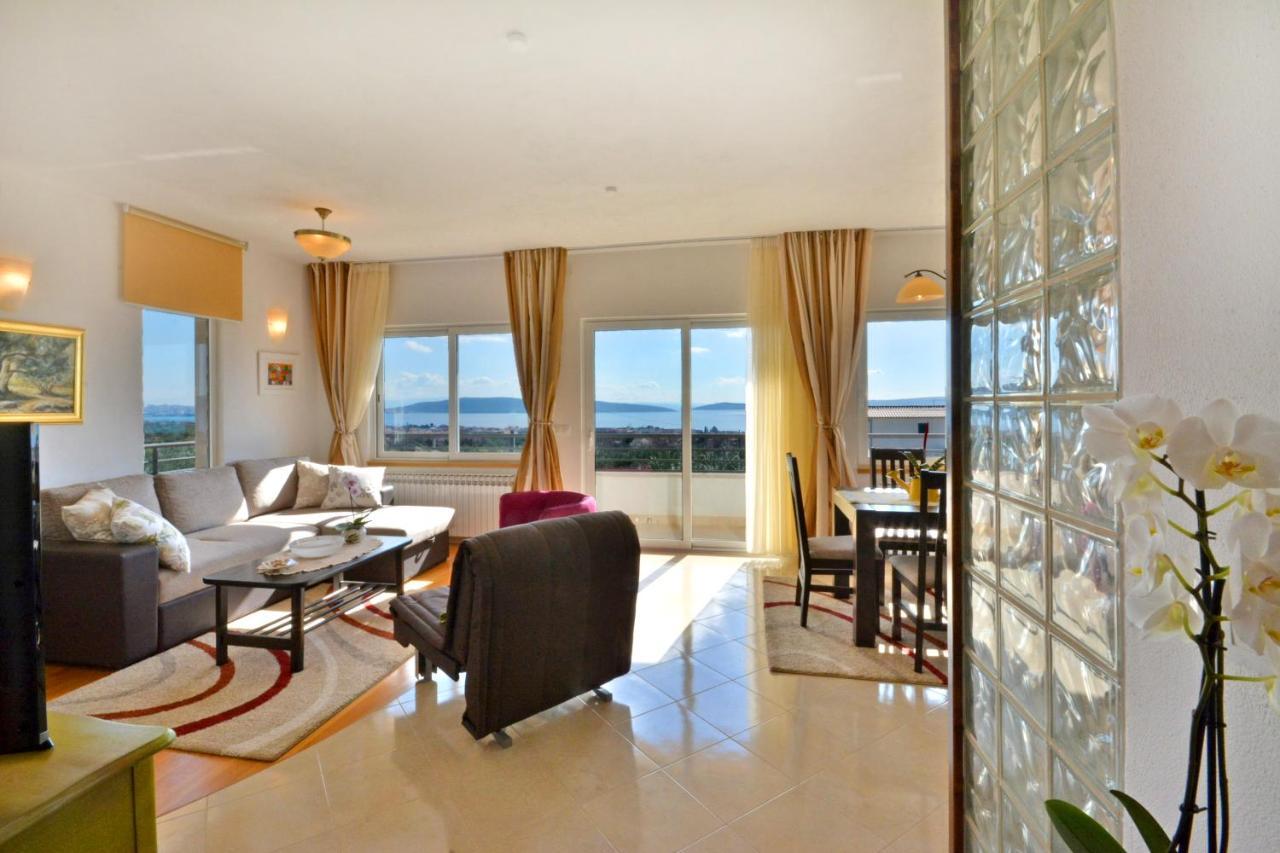 Villa Oliva Kaštela 外观 照片