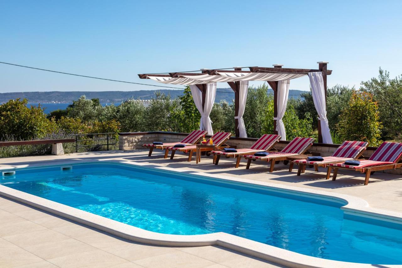Villa Oliva Kaštela 外观 照片